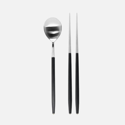 Lovely Dinnerware Spoon and Chopsticks Set