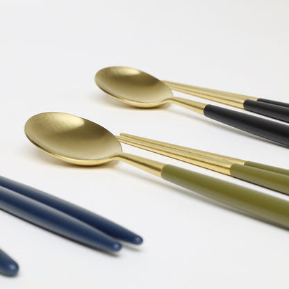 Matinee Dinnerware Spoon and Chopsticks Set